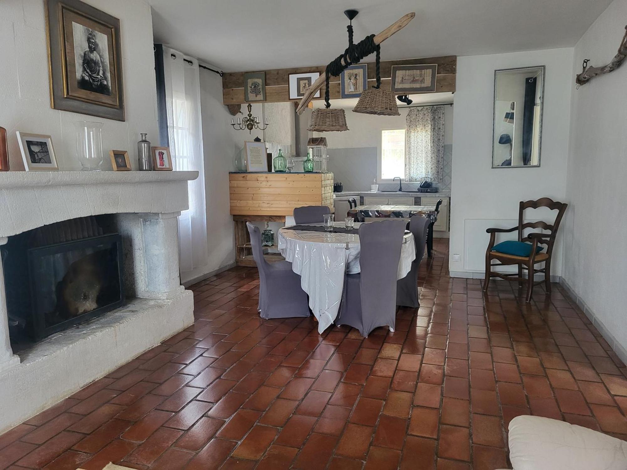 Willa Maison Au Calme Sur Arles Zewnętrze zdjęcie